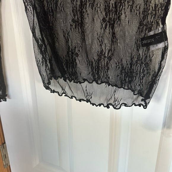 Chic Sheer Black Lace Blouse - Picture 8 of 10